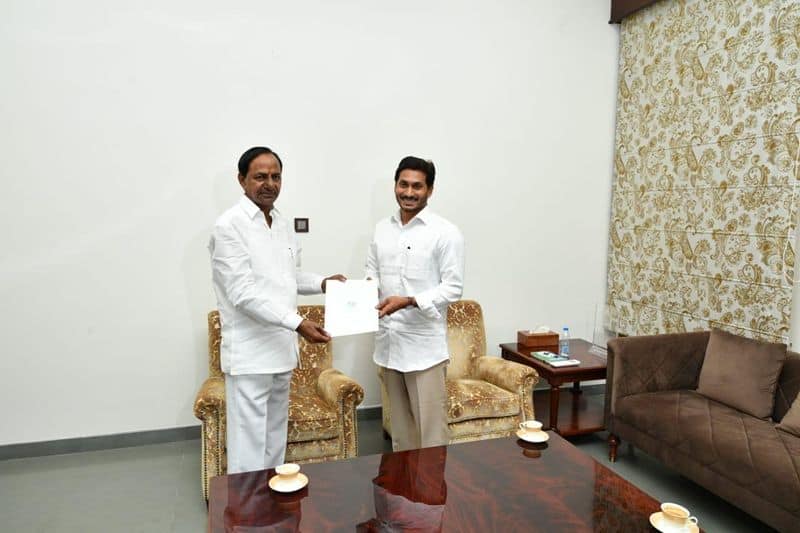 Jagan Reddy who opposed Kaleshwaram lift irrigation project gets invited for its inauguration