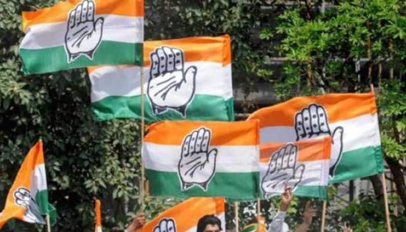 Congress slams modi government in parliament