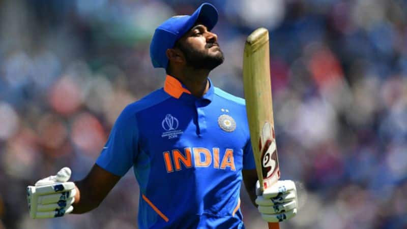 mayank agarwal will be join in indian squad for world cup 2019 in place of vijay shankar
