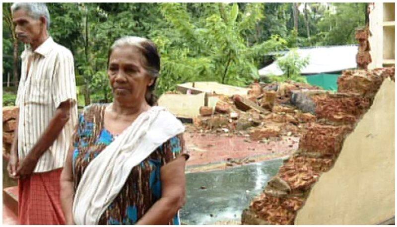 flood affected families do not get sufficient money in thelathuruth piravom