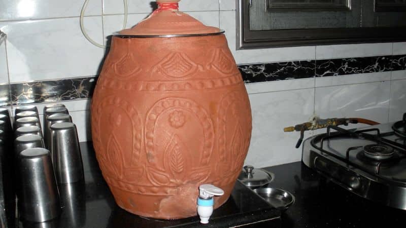 If a clay pot in the house there will never be a lack of money BDD