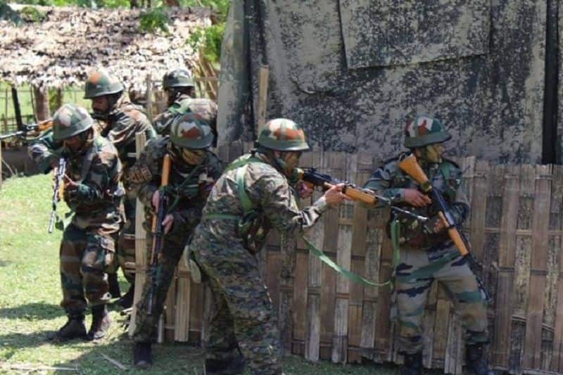 Exchange of firing underway between terrorists and security forces at Chadoora area of Budgam district