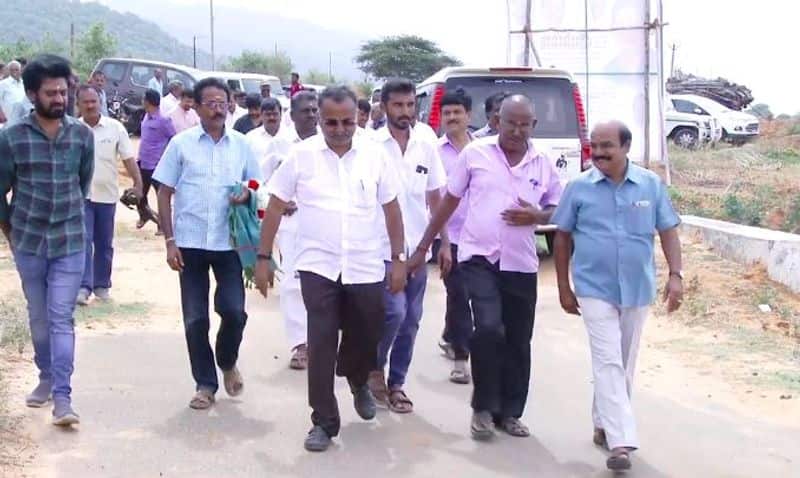 nallaram foundation taken action water issues in covai and started cleaning the erumalankuttai lake