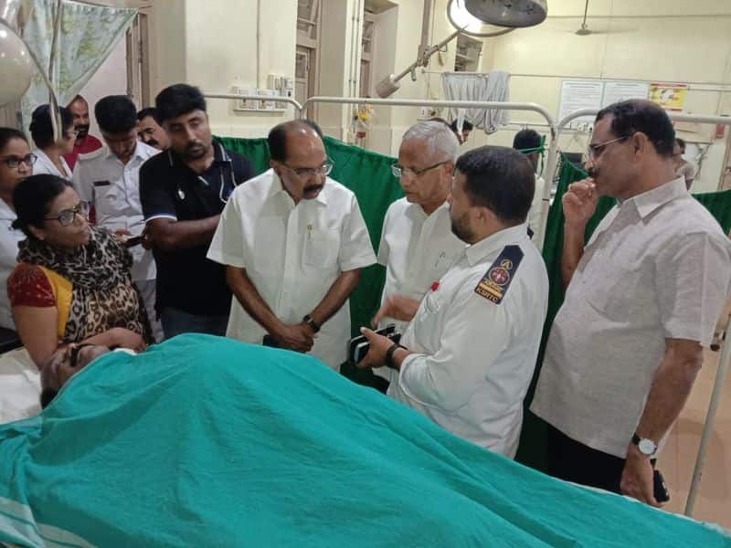 Mangaluru Former MLA Gopal Bhandary dies in bus due to heart attack Karkala