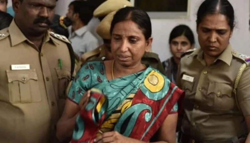 Nalini came from vellore jail by barole