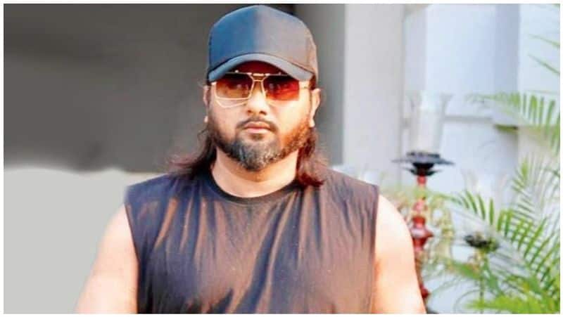 Singer Honey Singh issued non-bailable warrant for failing to appear in court