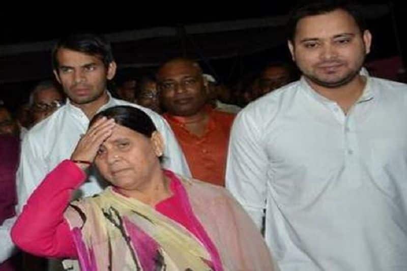 Rabri Devi initiatives to solve her son's Tejasvi and tejpratap feud
