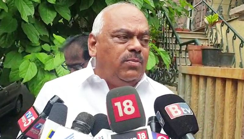 Karnataka coalition crisis: Trust vote will be held today, says Speaker Ramesh Kumar