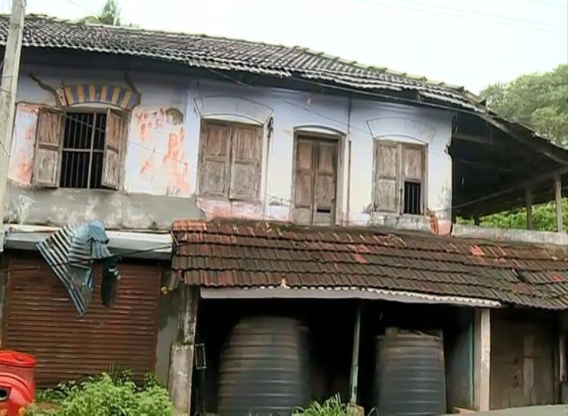 old buildings that may collapse anytime threatens ponnani town
