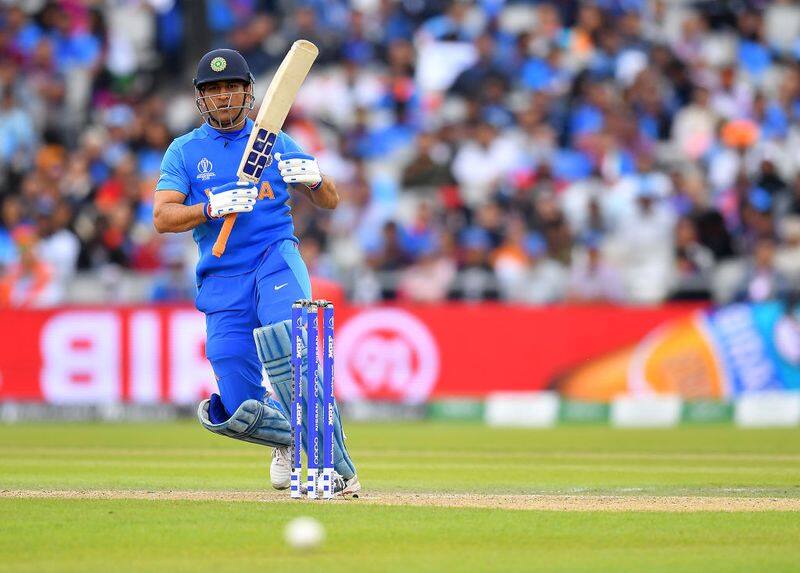 sanjay bangar speaks about dhoni down the order in world cup semi final match
