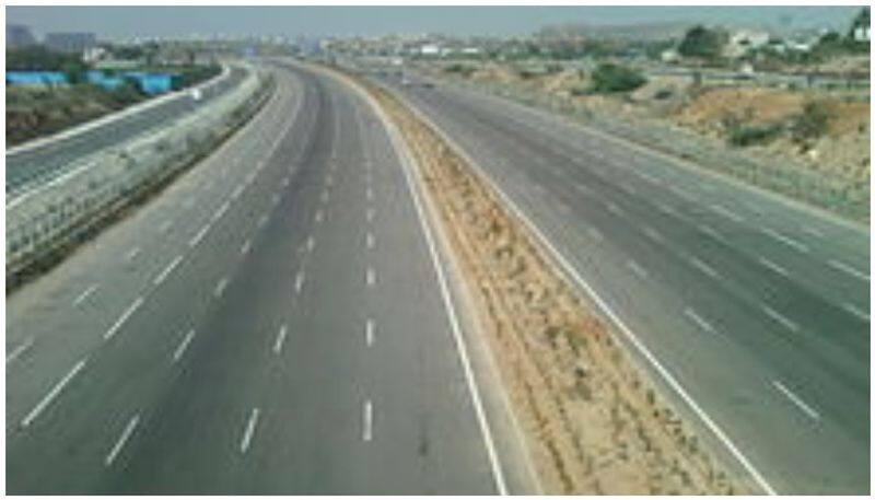 21 Stop construction of exit road - Delay in land acquisition