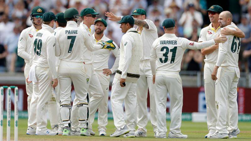 england lost early first wicket in second innings of first ashes test