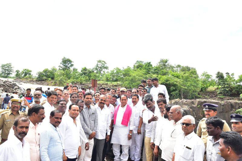 minister indrakaran reddy visits pochera waterfalls