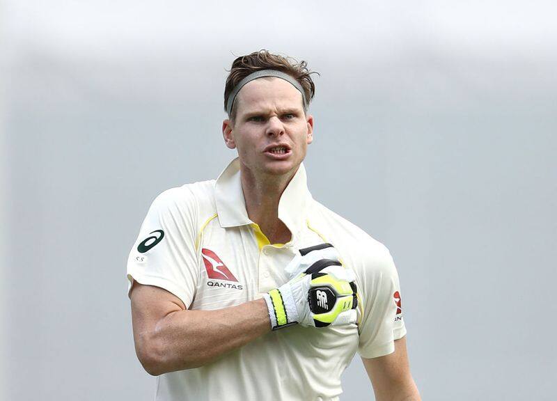steve smith tackling england bowlers strategy very well video