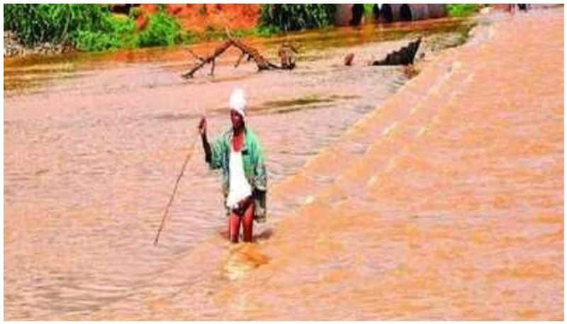 north Karnataka floating in floods - people's lives are completely affected
