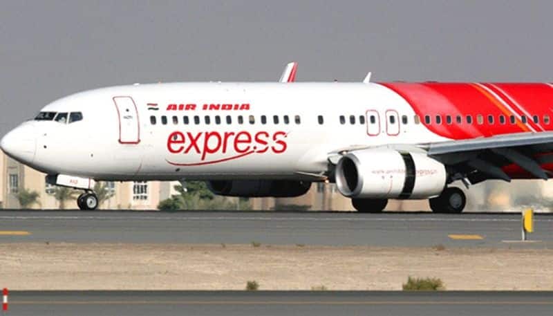 pakistan suspends thar express service