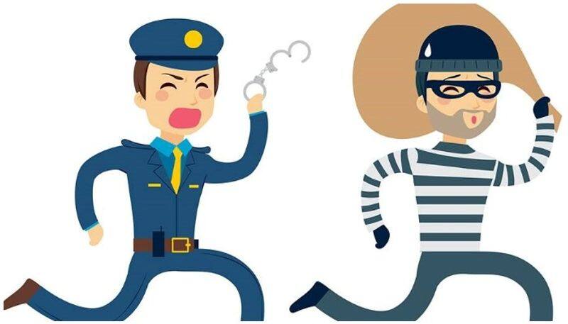 sub-inspector was suspended as he helped a robber