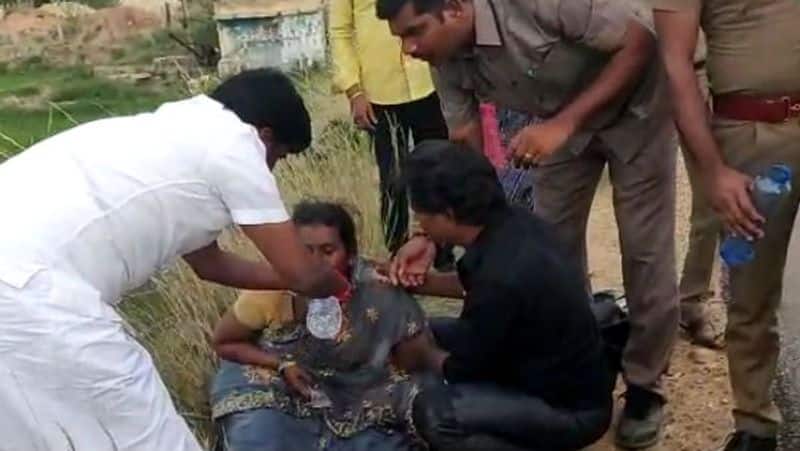 minister vijayabaskar helped accident women