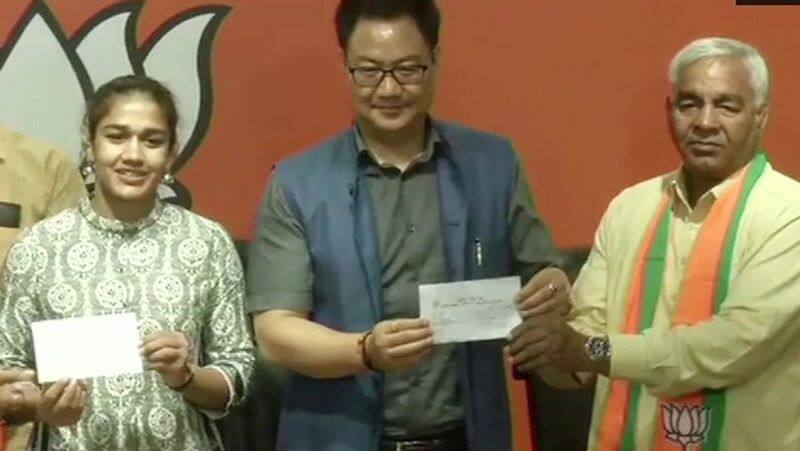 BJP defeat to opposition parties before in Haryana assembly election, Phogat family joined party