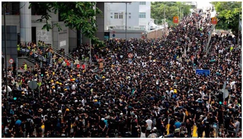 china warns Hong Kong protesters