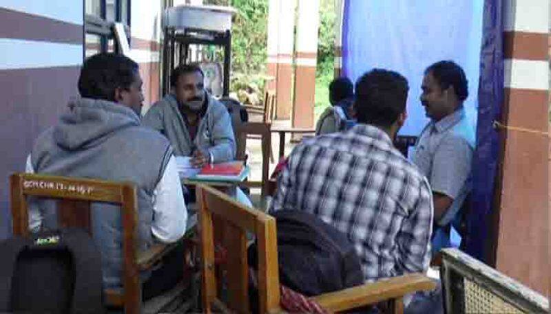 students compelled to continue education in shed as authorities failed to follow ministers order