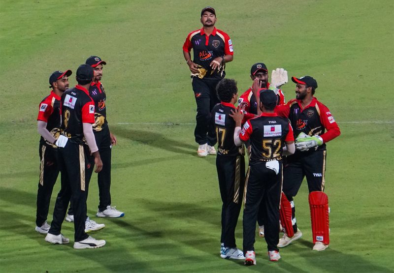 KPL 2019:  Ballari Tuskers edge out Belagavi Panthers in final over