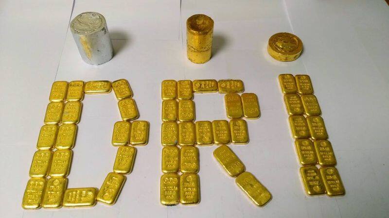 dri caught 11 kilo gold from kannur airport