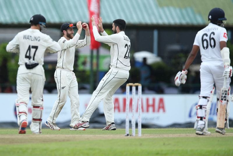 new zealand beat sri lanka by innings and 65 runs in second test