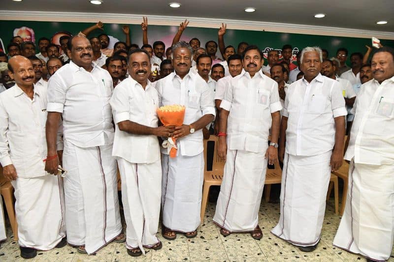 Dinakaran party members join with dmk and ADMk