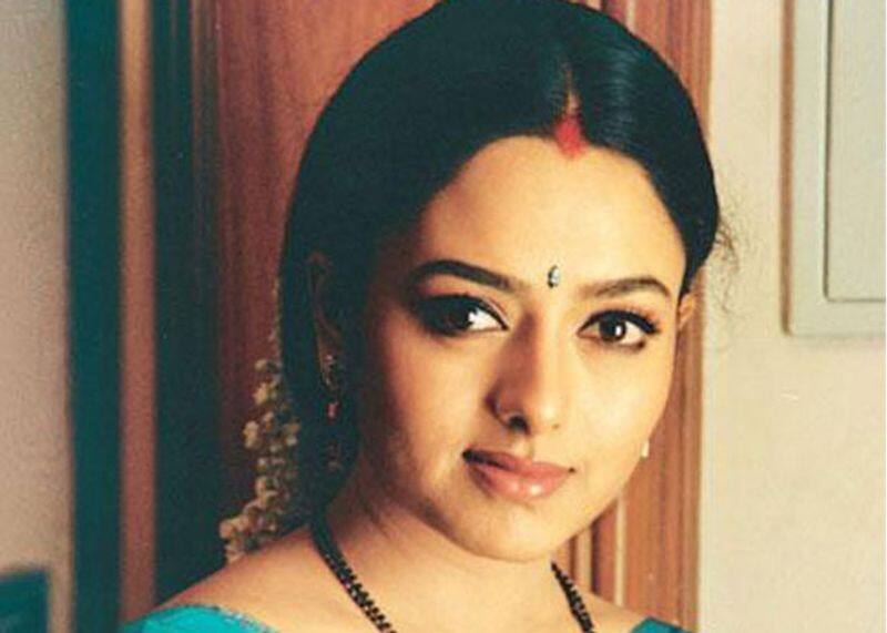 direcor udhaya kurmar about actress soundharya