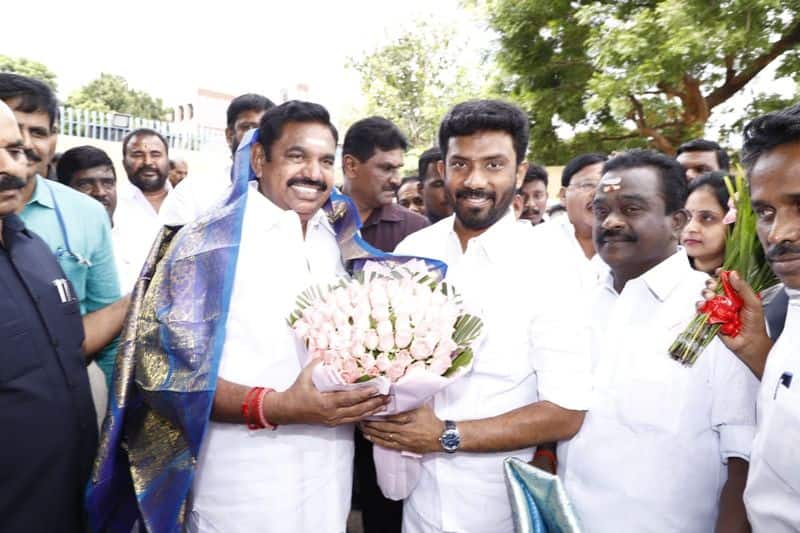 MGR - Jayalalithaa surpasses record Edappadi palanisamy