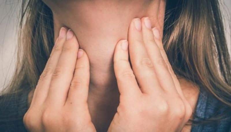 Early Warning Signs of Thyroid Issues for women