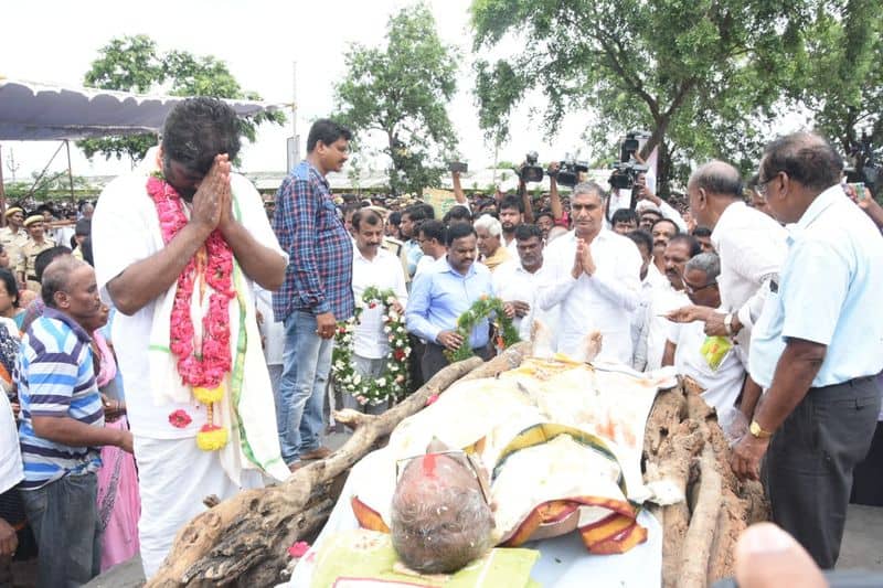 cheruku muthyam reddy funeral completed