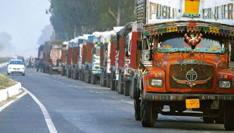 Truck And Lorry sales in India deep plunge in August