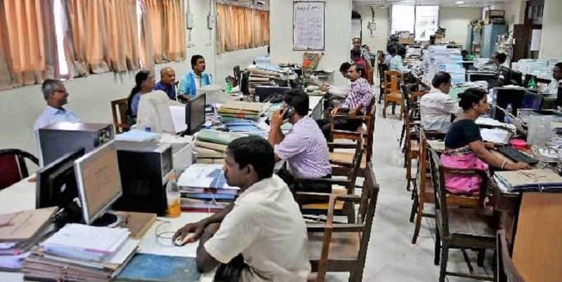 govt employees retirement age hike