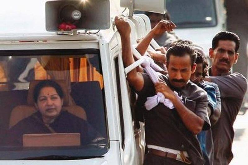 jayalalitha's security is with eps now