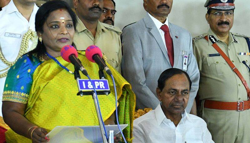 governor tamilisai says good bye to tamil people