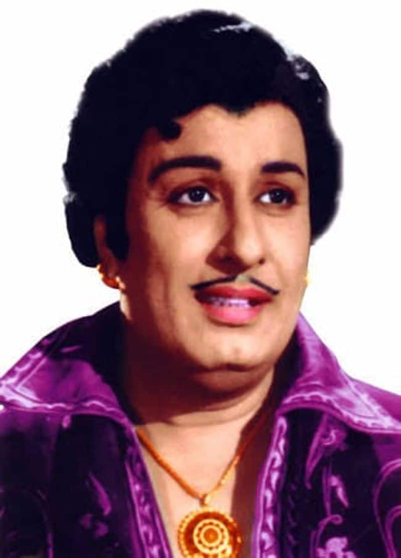 competition between  young hero's for  use there filme name of mgr film names