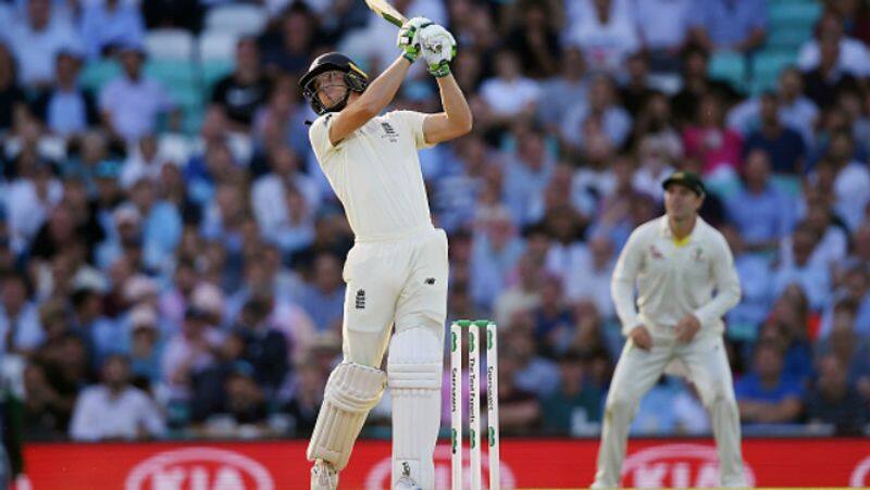australia all out for just 225 runs in first innings of last ashes test
