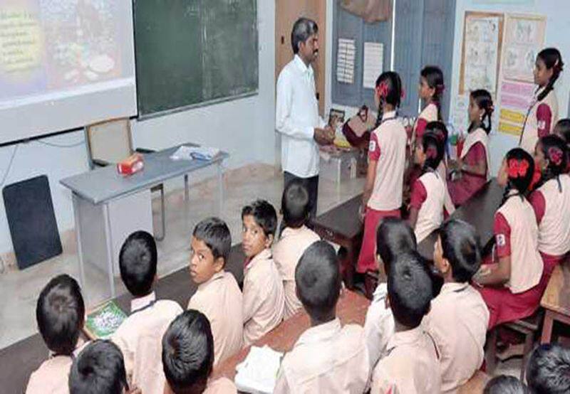 tamilnadu teachers association demand post band in 10th 12th public exam regarding corona fear