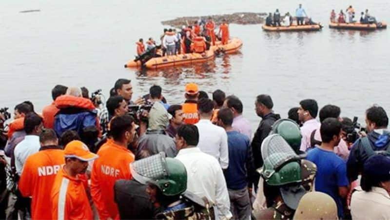 Andhra Pradesh boat capsize: Death toll reaches 11; Telangana transport minister meets kin of deceased