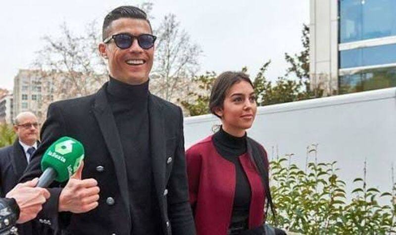 portugal football player cristiano ronaldo openly speak about his personal life in tv interview