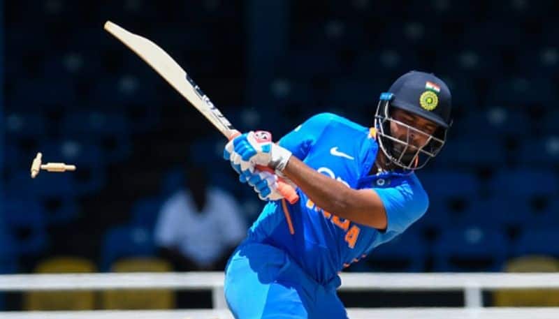 ajit agarkar backs young indian cricketer rishabh pant