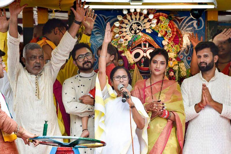 trinamool congress mp's dance for durga pooja song now trending