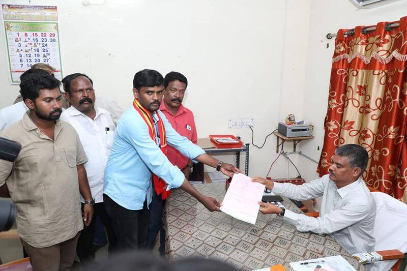 nam tamizhar katchi candidate filed his nomination in vikravandi constituency