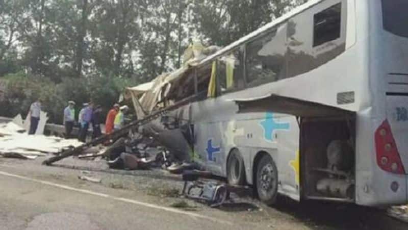 China Road Accident... 36 People Killed