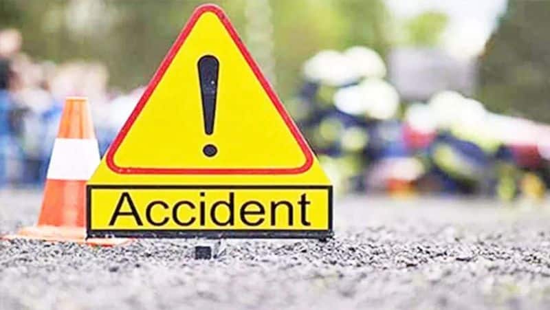 3 killed as bus made accident with an auto