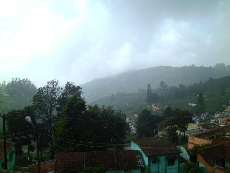 heavy rain in ooty and cool and cool climate