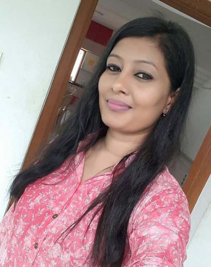 serial actress nalini complaint against her boy friend regarding his sex torture