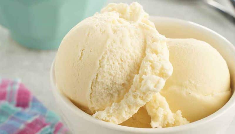 Health specialist for the elderly describes how 99 year old man craves for ice cream